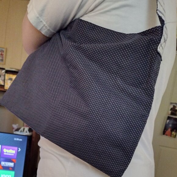 Black and White Bags with Style and Functionality - Picture 1 of 2